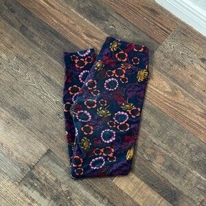 LuLaRoe Leggings with Floral Pattern